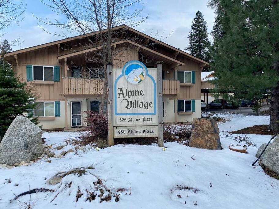 Апартаменти Walk To Downtown Leavenworth * Sleeps 6 + Pets * Ground Level Gem! Екстер'єр фото