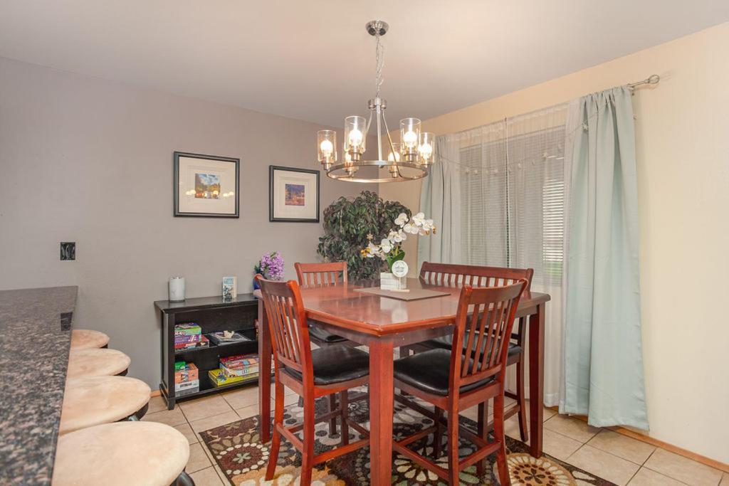 Апартаменти Walk To Downtown Leavenworth * Sleeps 6 + Pets * Ground Level Gem! Екстер'єр фото